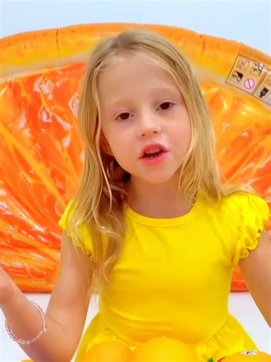 Healthy Habits & Colors for Kids: Fruits, Veggies & More!