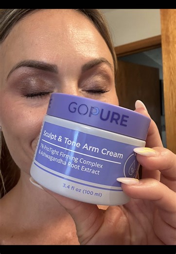 Sculpt and Tone: The Best Arm Cream for Firm Skin