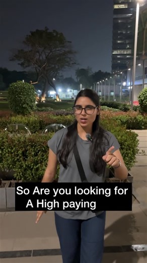 Urii_The_Techie 🌻 on Instagram: "Follow @urii_the_techie for the apply link 🚀 ServiceNow is Hiring Freshers! Your chance to kickstart your tech career as a Software Engineer 💻 If you’re a fresher looking to break into a top product-based company — don’t miss this! [servicenow,software,engineer,fresher,freshers,hiring,job,jobs,tech,technology,it,developer,development,coding,programming,java,python,javascript,react,node,backend,frontend,fullstack,api,cloud,saas,platform,automation,devops,git,gi