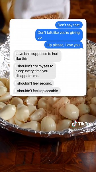 Controlling or love? 🤔 [Part 1] #textstory #textstories #texts #texttospeech #ai