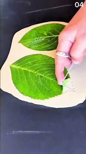 Natural leaf printing technique forms a neat, beautiful pattern.