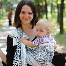 新生児のスリングの使い方は？動画でわかる正しい抱き方と注意点・おすすめ商品 | ままのて