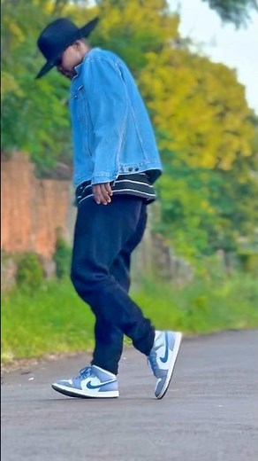 Never skip a crip walk dance tutorial #captboby #youtubeshorts