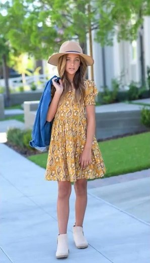 Back to school outfits😎 - IG Reel | Clements Twins