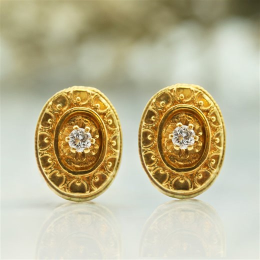 14KY Oval Milgrain Button Diamond Earrings