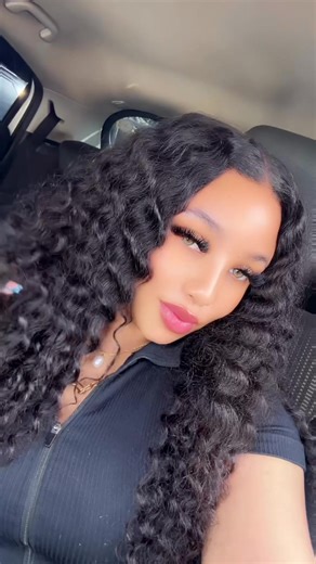 Discover the Elegance of Blue Royal Fashion