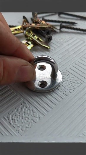 How to use expansion screws properly on gypsum board walls #tools #lifehacks #DIYtips #fixit