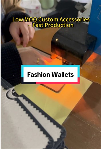 Low MOQ flexible production, fast sampling—ideal for new brands and growing businesses. #wallet #bag #accessories #fashion #minibag