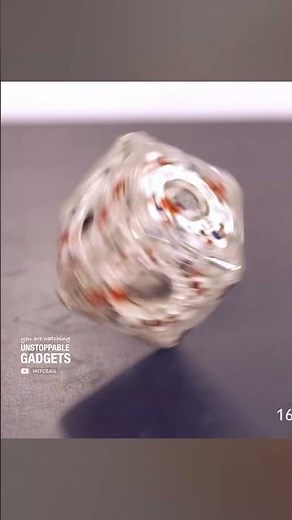 These cubes "fly" to connect into structures