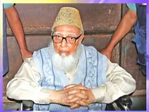 Bangladeshi court sentences 90-year-old Islamist Ghulam Azam of war crimes