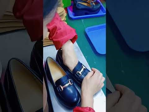 Footwear Molding Process: Crafting Custom Shoes with Precision and Innovation