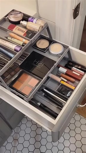 Ava Wynelle on Instagram: "Enjoy a Smarter Shopping Experience on Amazon Shopping on Amazon is not just about finding products; it’s a smart experience that makes life easier. You can explore smart home devices, handy gadgets, and lifestyle products – all with reviews from real users. Using filters, reading reviews, and making a shopping list saves you time and helps you make smarter choices. Small devices can make a big difference, creating a convenient and relaxing living space. With Amazon, s