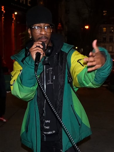 Was about to end stream when this dude @nate_thegreat313 came running over. You may recognize him from my “soul sample” beat last March - bro pulled up in the same exact jacket!! Shoutout @exitdamatrix1 & @monkeye_osmoses for cooking on the mic as well, I haven’t rocked out this hard in a minute 🙌🔥