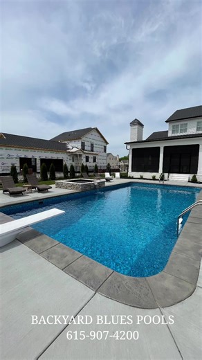 S U M M E R is here! ☀️ Vinyl pool build completed by our awesome team! 18x36 Custom Liner Over Step Liner Pattern - Aquamarine by @tarapoollife Give us a call for a free quote! 615-907-4200 🐧 #summer #summervibes #swimmingpool #vinylpool #smallbusiness