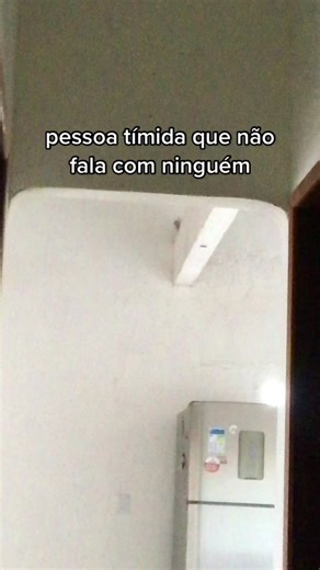 Overcoming Shyness: Presenting in Group Projects