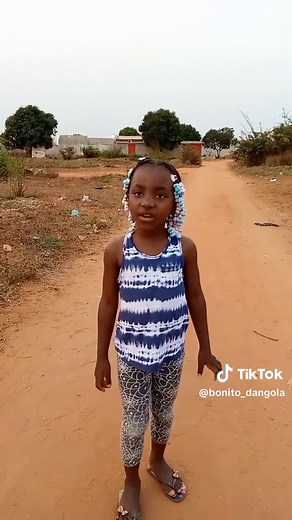 Langa Mais Bonito de Angola - Mulher Angolana