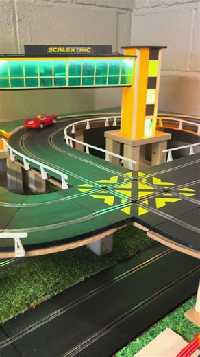 Rate this track 1-10 🔥🔥🔥 #race #scalextic #slotcars