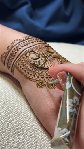 Most favorite bridal henna design #henna #hennatattoodesign #hennadesign