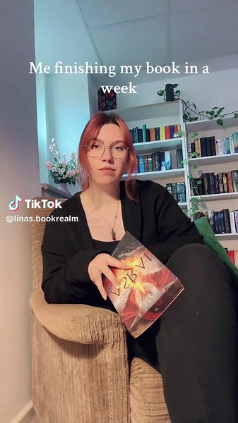 #booktok #bookworm #bookie #fypbooktok #fantasybooktok