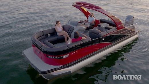 The 23 RX Sport Swingback mixes precision handling with stylish looks. Watch more: https://www.boatingmag.com/boats/2024-bennington-23-rx-sport-swingback-pbbg/ | Boating Magazine