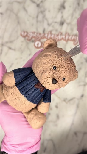 Check out these adorable cake toppers. 🧸 #caketoppers #cake #cakecontent #fondant #cakedecorating