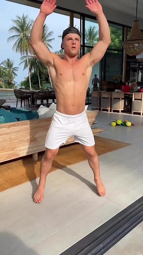 Come on @JUICY J push push #mensfashion #boxmenswear #workoutmotivation