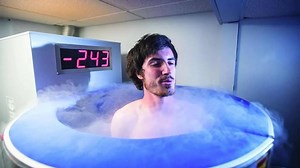 [Hot Item] 2024 Cryo Cryogenic Electrical Cryosauna Whole Full Body Cryotherapy Chamber Machine for Sports Injury Recovery