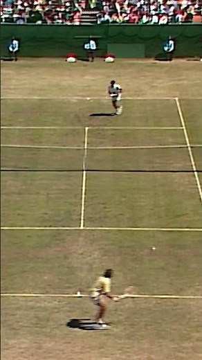 Jimmy Connors wins an AMAZING point! 🤩