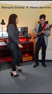 Alitas quebradas. Blanquita Estrada ft Klever Berrones | Klever Berrones