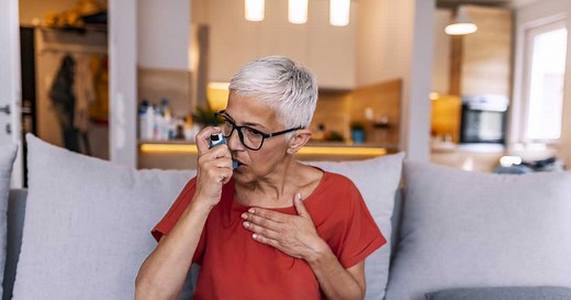 Ventoline, Flixotide… Faut-il se rincer la bouche après l’inhalation ?