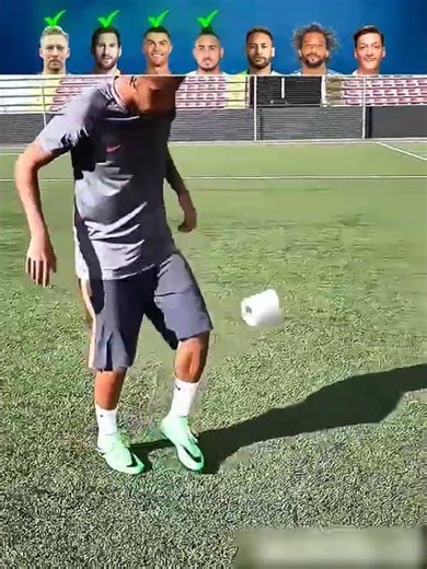 juggling with no football #footballshorts #football #soccer
