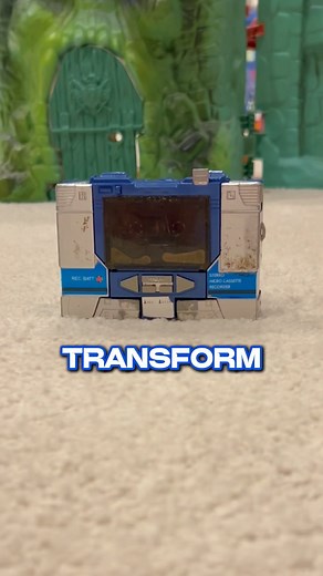 @cattlebane on Instagram: "G1 Soundwave & Ravage . . . #soundwave #ravage #transformers #transformersg1 #g1 #transformerscollector #transformerstoys #toyphotography #toystagram #toycollector #toyslagram #transformersaddicts #transformerscollection #actionfigurephotography #toyartistry #epictoyart #takara #takaratomy #hasbro #hasbrotoypic #shotoniphone"