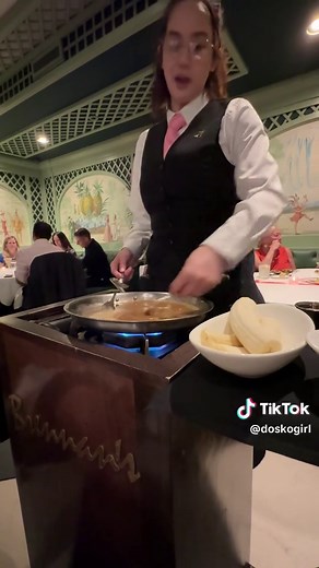 The Delicious History of Bananas Foster