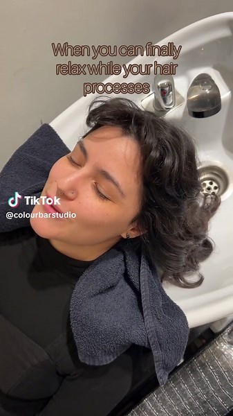 Sunny Day at Colour Bar Studio: A Fun Hair Experience