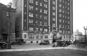 The Camlin Hotel still touches the sky downtown, even without the Cloud Room