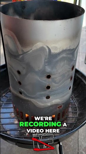 🔥Ditch the Lighter Fluid: The Perfect Charcoal Hack #bbq #grilling #hacks