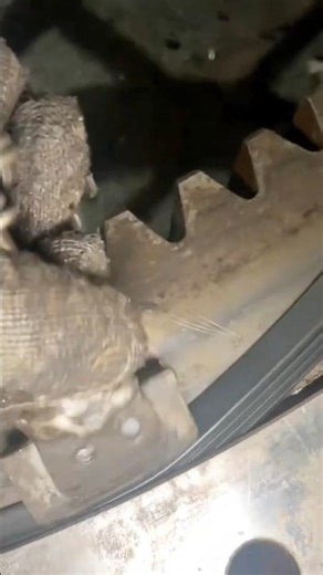 cool technique for installing a v-belt on a pulley #shorts