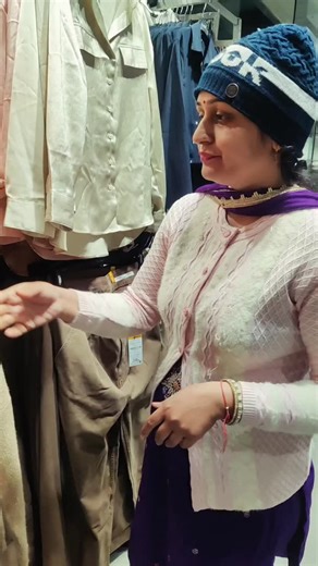 Magic mates | Sunai nhi de rha kya bol rhi hai | Instagram