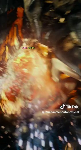 Siapa Yang Mengambil Kaki Megatron Di Film Pertama #rebahanmenonton #rebahanmenontonshort