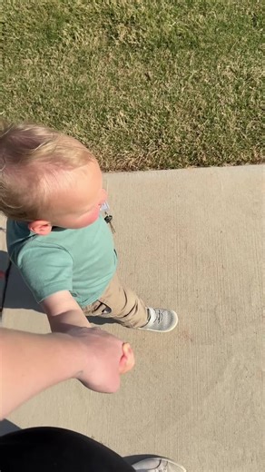 Spring walks to the mailbox #tiktoksound #toddlerlife #toddler #spring #walk