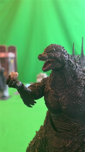 #kaiju #minusone #godzilla #figure #fyp #foryou #godzillameme #fypシ゚viral #godzillavskongroar #bandai #meme #funny #fortune #fortunecookie #cookie #crazy ##insane##wild##hesei##friends##goofy