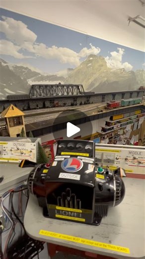Model Trains Enthusiast | The LIONEL RAILROAD CLUB in Milwaukee founded in 1947. Be sure to stop by their 3000 square foot facility and see their vintage toy train... | Instagram