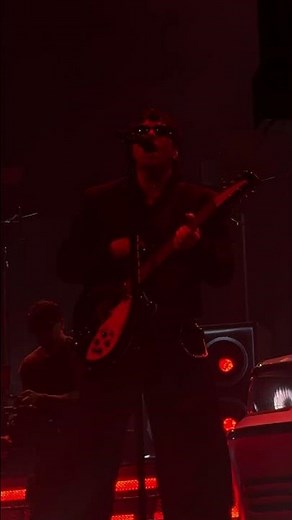Teeth - 5 Seconds of Summer (07/26/26 Arizona)