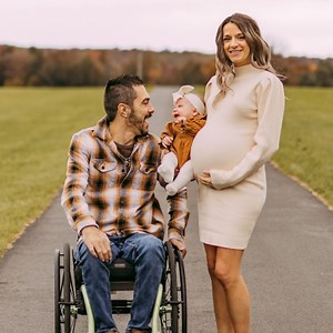 Couple who struggled to get pregnant for years welcomes 4 babies in 3 months