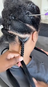 Watch Me Work 💇🏾‍♀️ Large Knotless Braids Using My Strong Holding Braid Gel 🔥 braidlikeapro.net | Braids By Koya