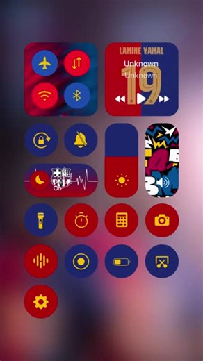Football wallpaper lets you personalize your screen with football themes widgets and icons