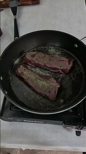 Zarter Rehrücken & Markknochen in Butter – mit unserem Green Spice veredelt 🦌🔥