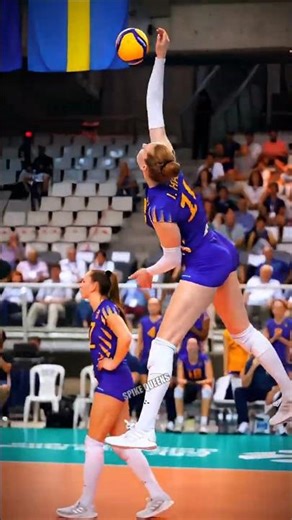 196 CM Swedish Power: Isabelle Haak's INSANE Spikes 🤯