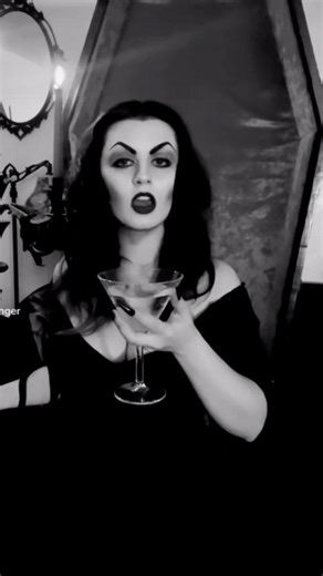 Happy 101st birthday to Vampira/Maila Nurmi! | Madi Danger