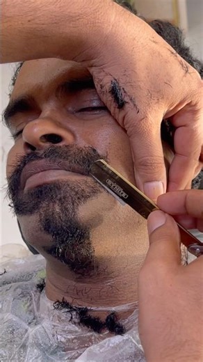 Straight Razor ASMR: Best Relaxing Shave Sounds for Sleep